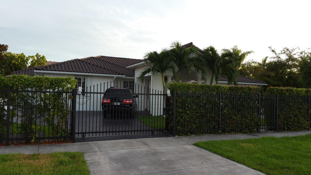 Modern Cabin 1 Miami Exterior foto